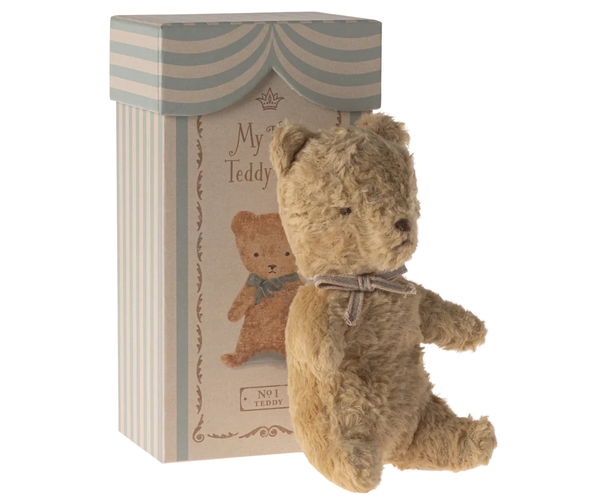 My First Teddy - Sand