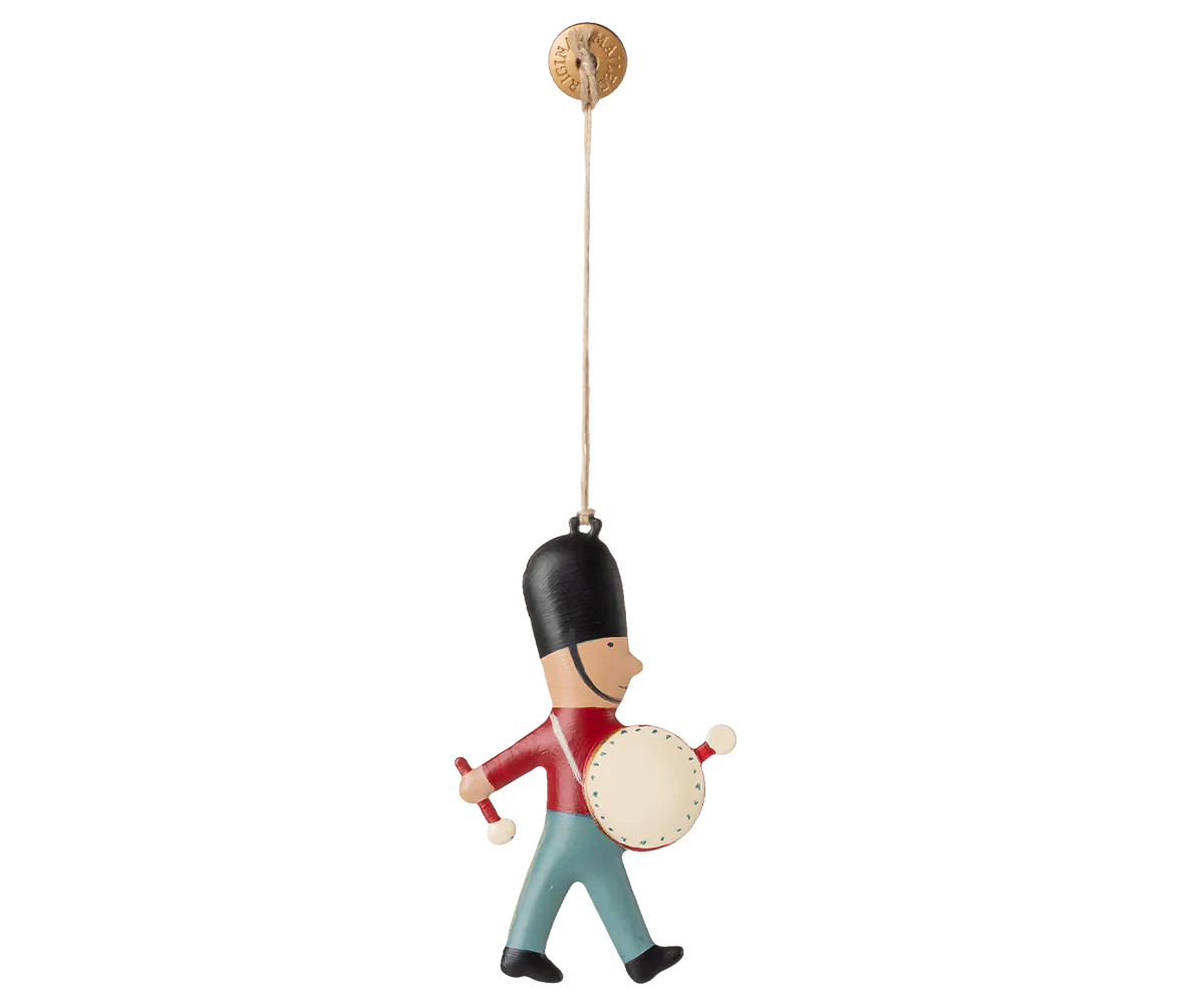Metal ornament, Guard - Drum