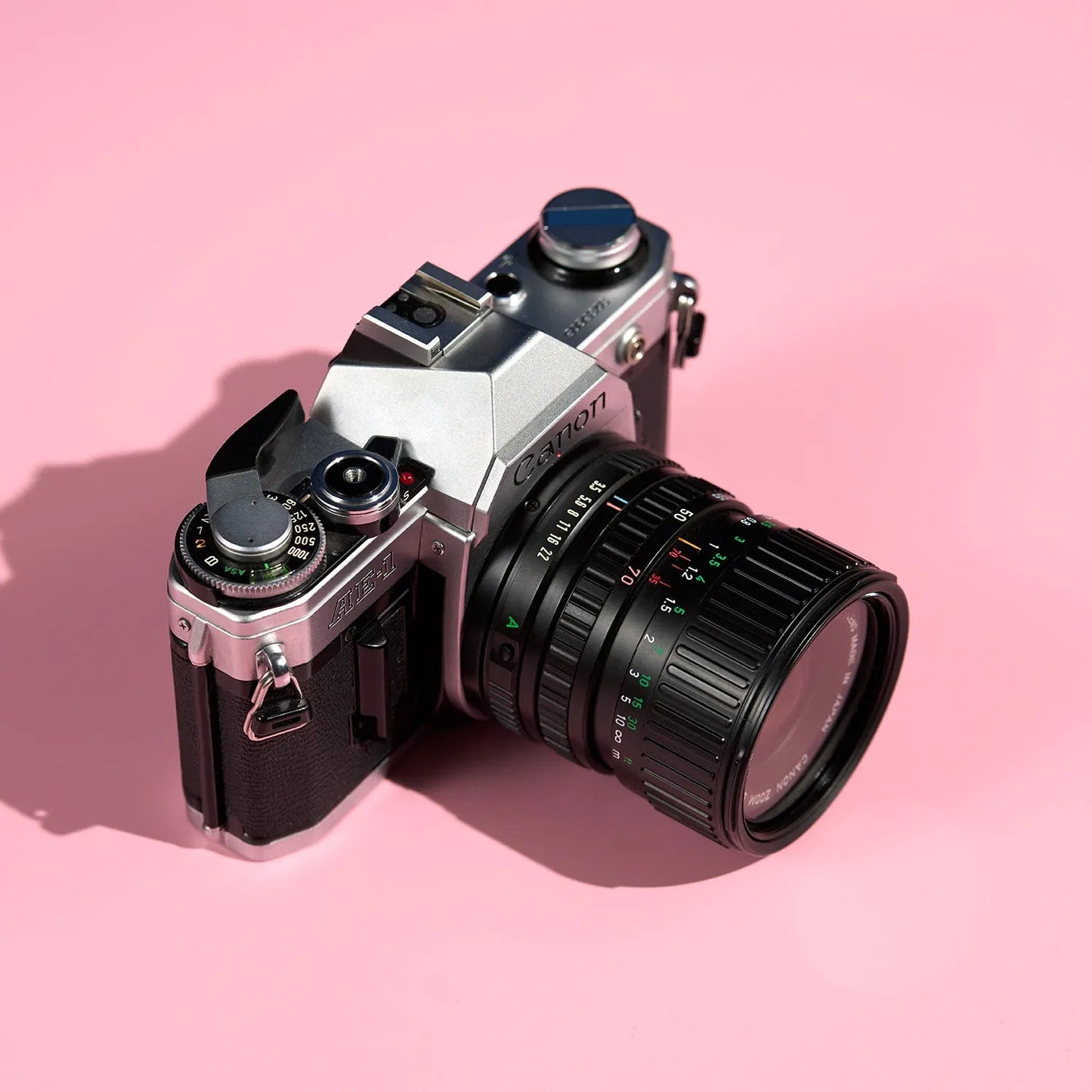 Canon FD 35-70mm f/4 | Manual Focus Zoom Lens for Canon Cameras