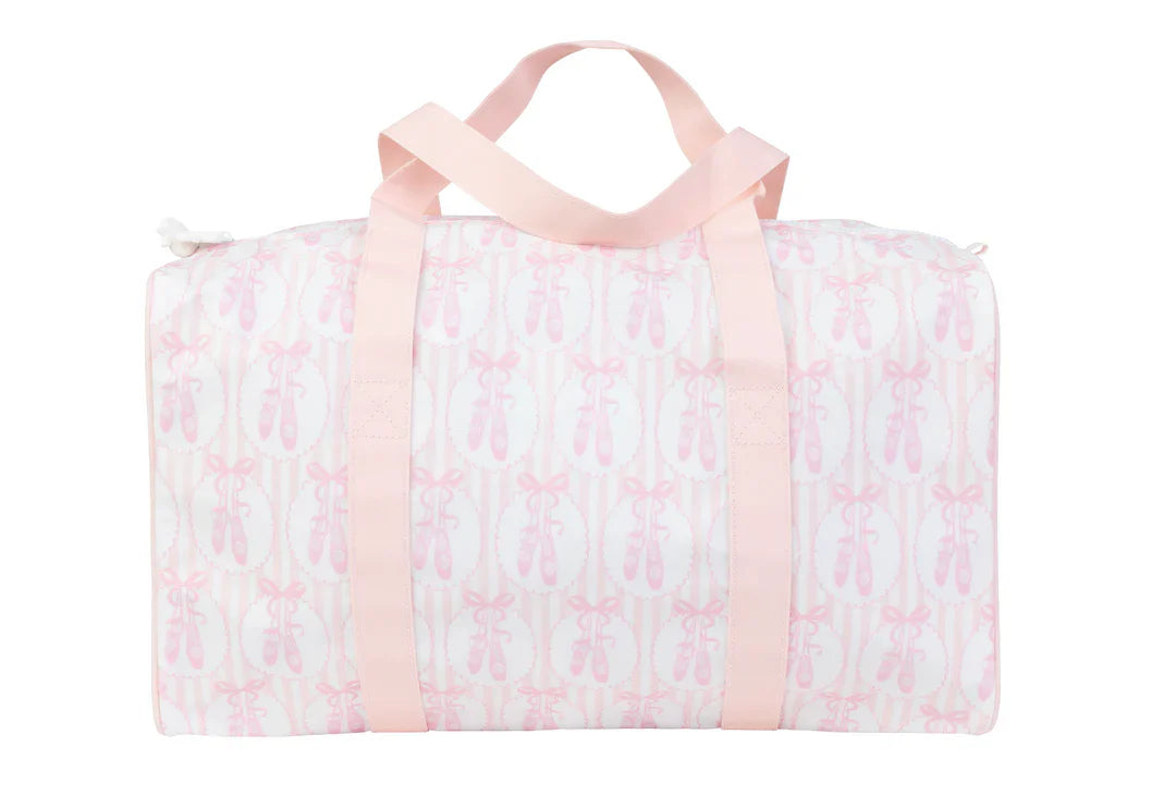 Apple of my Isla - The Duffle Bag Ballet